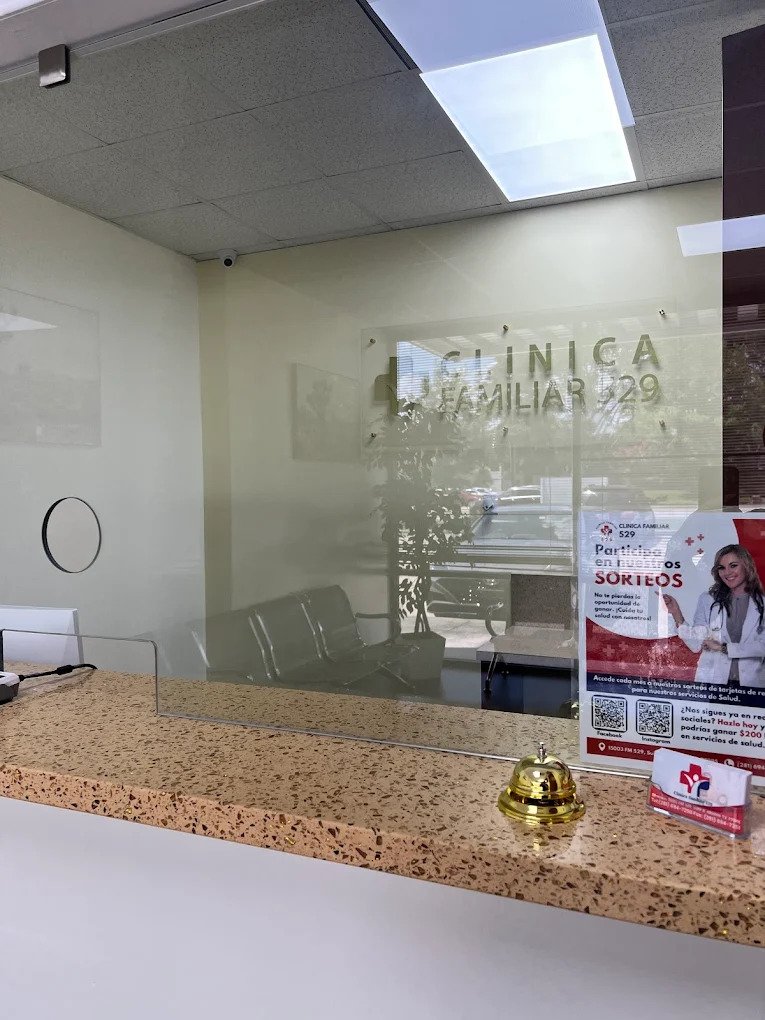 clinica hispana 529 desk